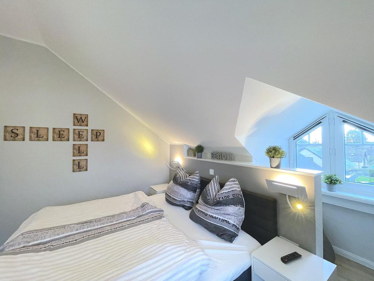 Ferienwohnung smûk - Luxus Dachgeschoss Westerland Exterior foto
